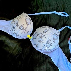 Purple Lace Body by Victoria